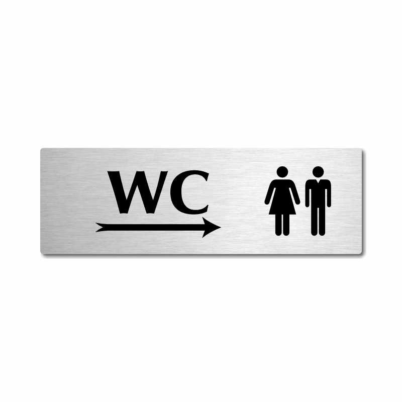 WC společné vpravo, stříbrná popiska na dveře